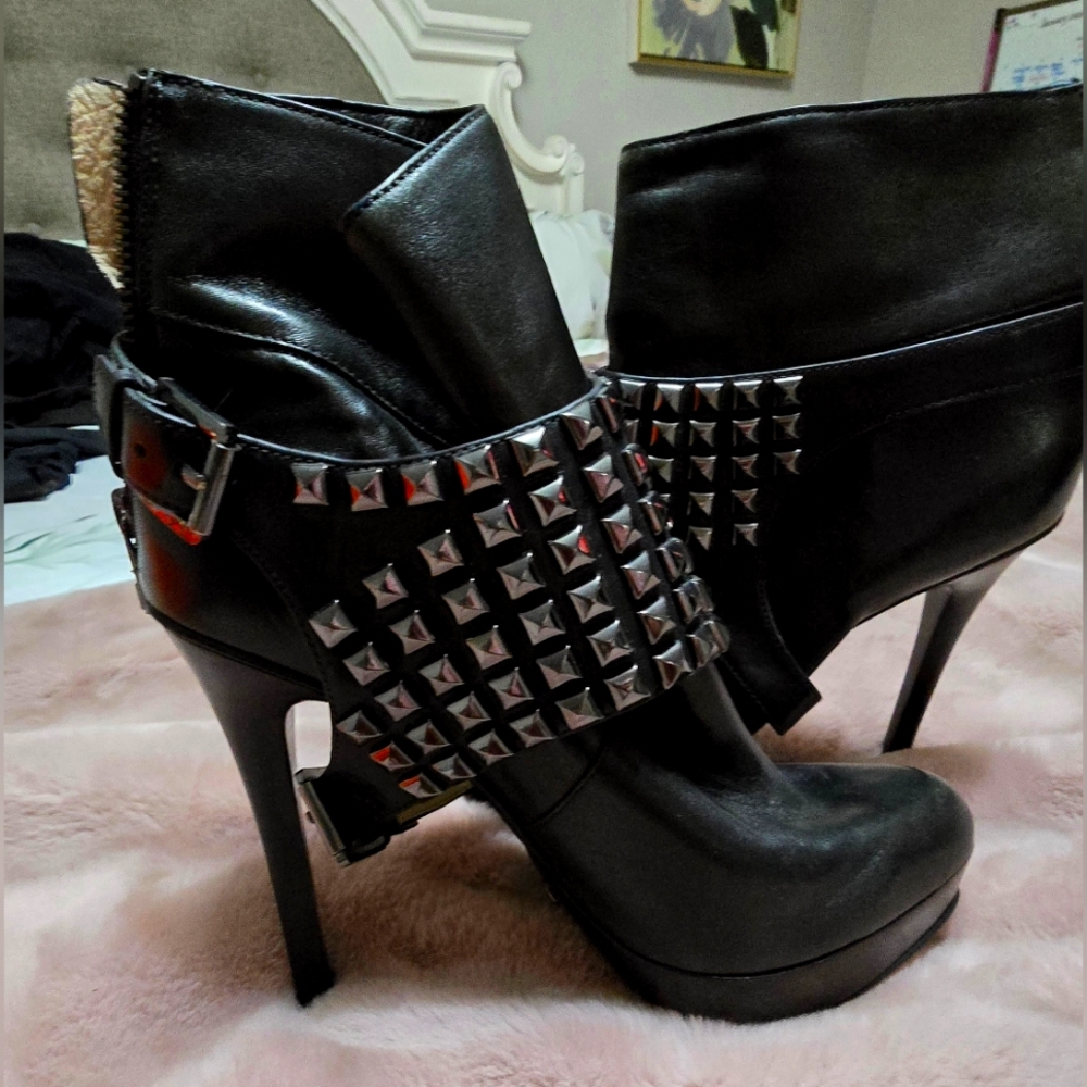 MK Ankle Booties